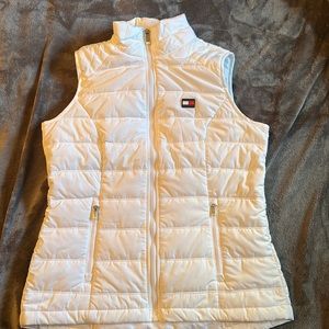 Tommy Hilfigure Brand New White Vest Small